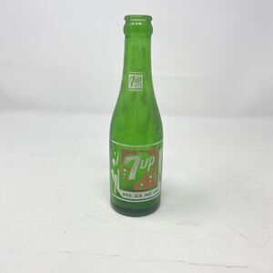 Vintage 7up Acl Soda glass‎ Bottle 8 BUBBLES Lady Louisville Kentucky